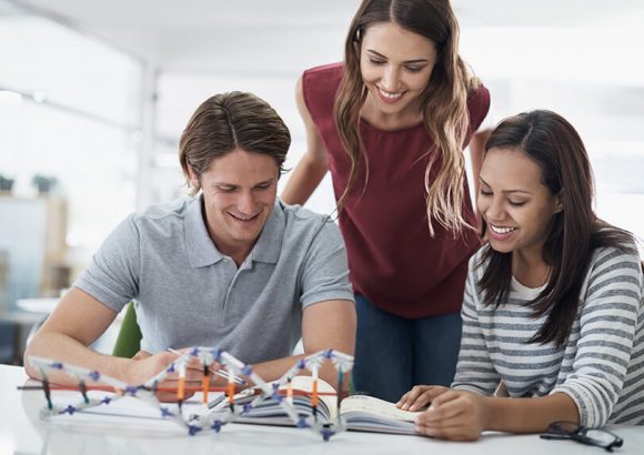 Scientific courses for Adults